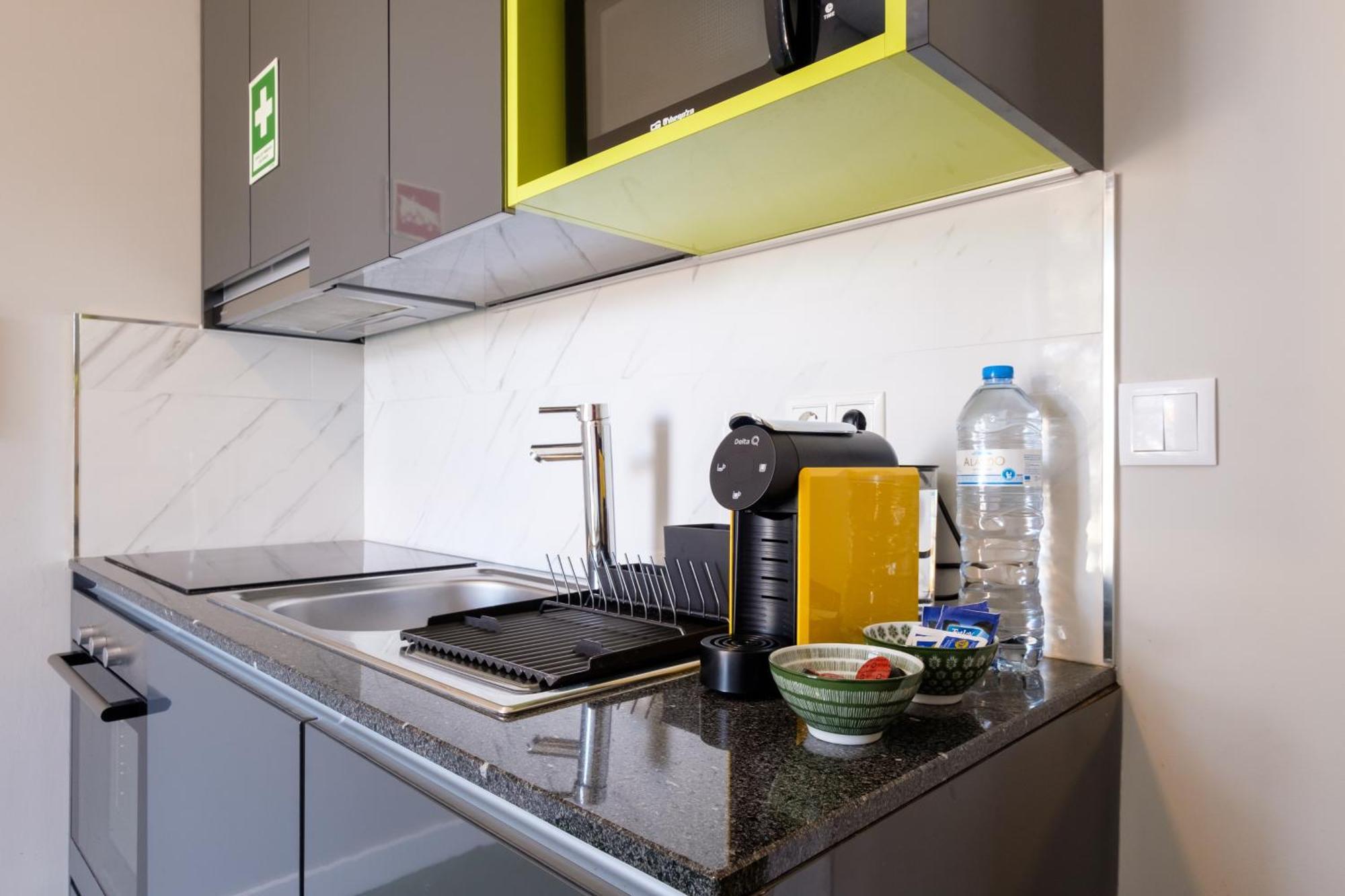 Alegria Colour Apartments Порту Экстерьер фото
